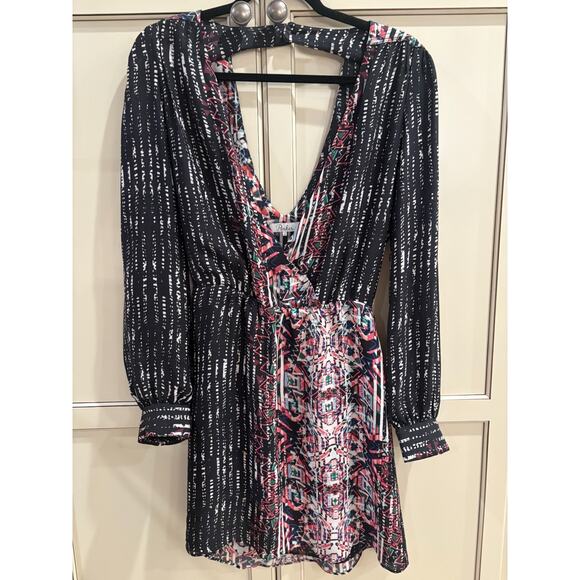 Parker Women's Long Sleeve Deep V-Neck Mini Dress Size XS 00-4 - Picture 4 of 6